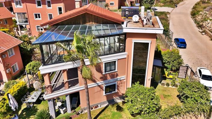 Image No.3-4 Bed Villa for sale