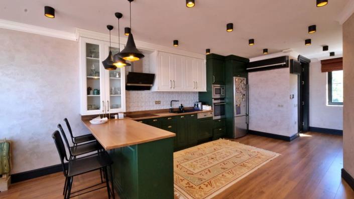 Image No.12-4 Bed Villa for sale