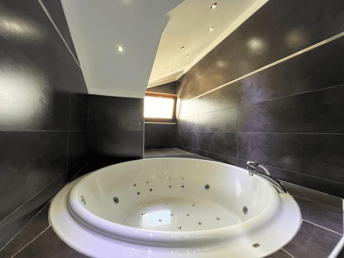 Image No.11-4 Bed Penthouse for sale