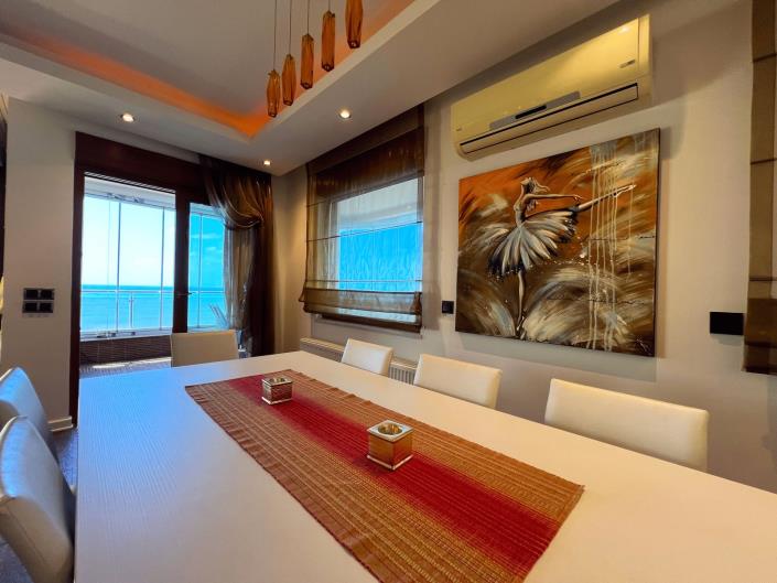 Image No.33-4 Bed Penthouse for sale