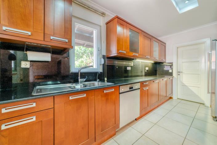 Image No.5-4 Bed Villa for sale