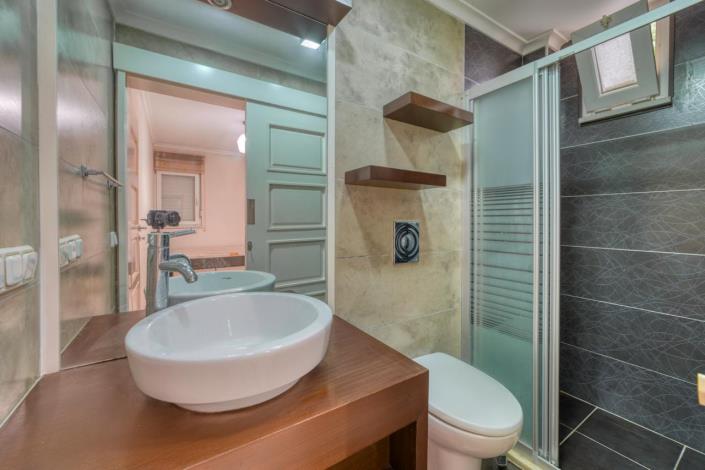 Image No.13-4 Bed Villa for sale