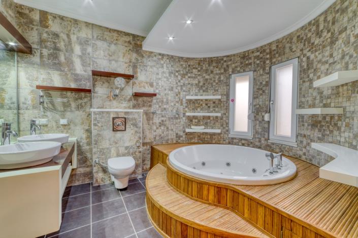 Image No.29-4 Bed Villa for sale