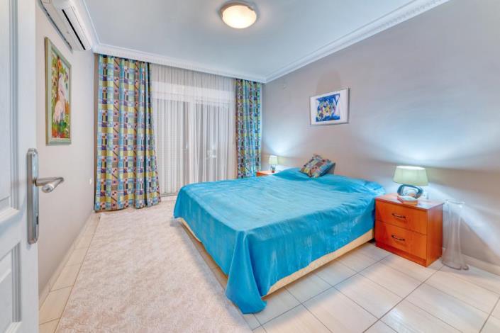 Image No.26-2 Bed Apartment for sale