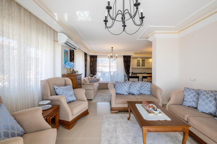 Image No.11-3 Bed Apartment for sale