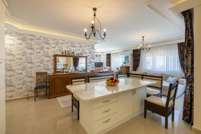 Image No.12-3 Bed Apartment for sale