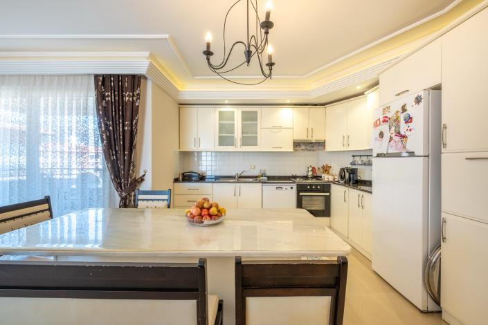 Image No.14-3 Bed Apartment for sale