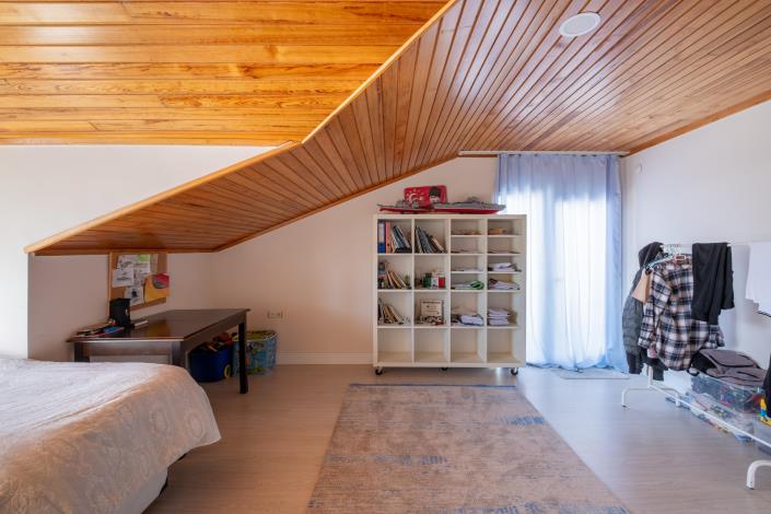 Image No.21-3 Bed Apartment for sale