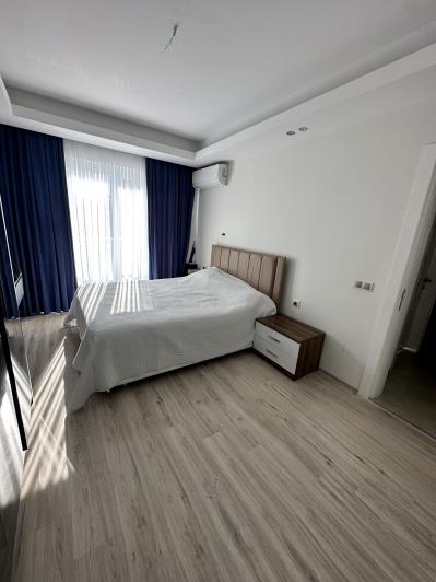 Image No.10-3 Bed Apartment for sale