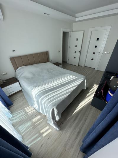 Image No.12-3 Bed Apartment for sale