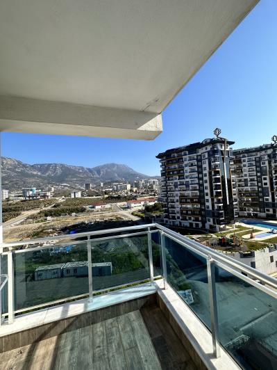 Image No.13-3 Bed Apartment for sale