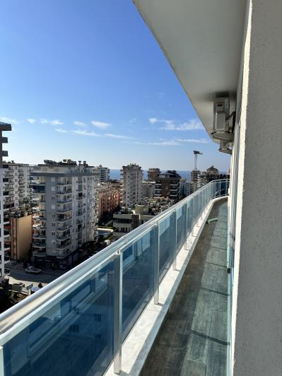 Image No.14-3 Bed Apartment for sale