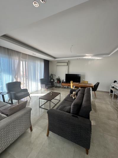 Image No.24-3 Bed Apartment for sale