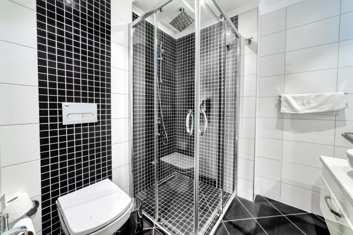 Image No.22-3 Bed Apartment for sale