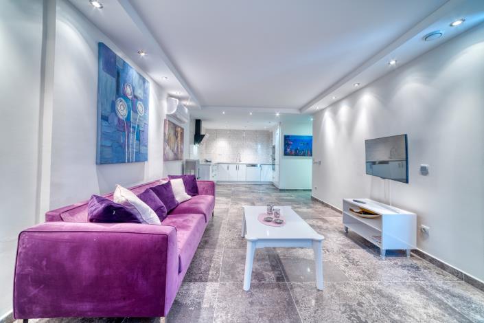 Image No.45-3 Bed Apartment for sale