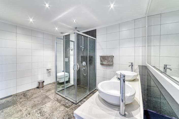 Image No.58-3 Bed Apartment for sale