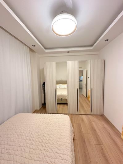 Image No.51-1 Bed Apartment for sale