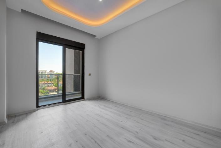 Image No.54-2 Bed Apartment for sale