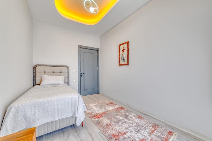 Image No.47-2 Bed Apartment for sale