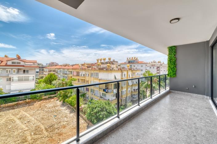 Image No.16-3 Bed Apartment for sale