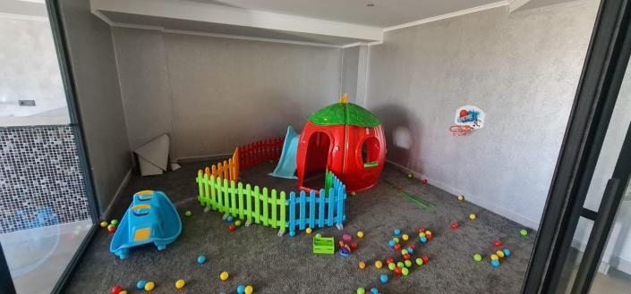 Image No.9-1 Bed Apartment for sale