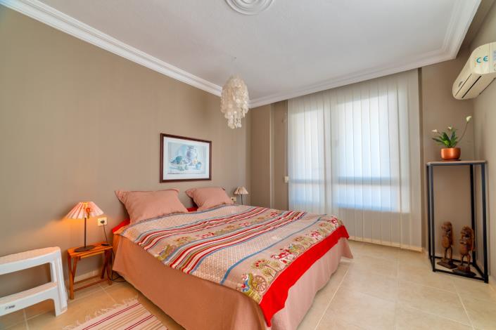 Image No.17-2 Bed Apartment for sale