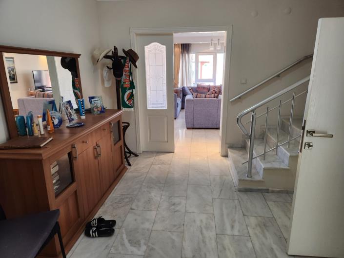 Image No.15-4 Bed Apartment for sale