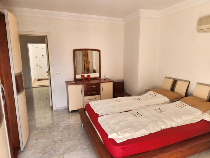 Image No.40-4 Bed Apartment for sale