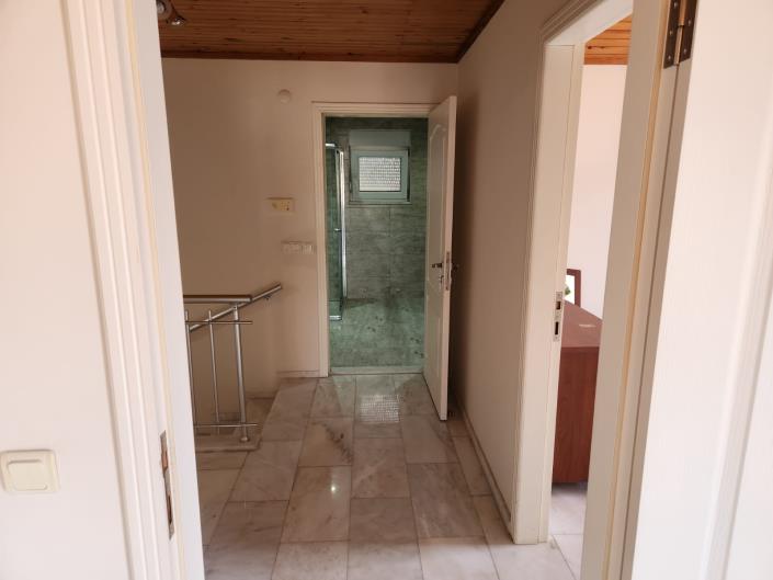 Image No.2-4 Bed Apartment for sale