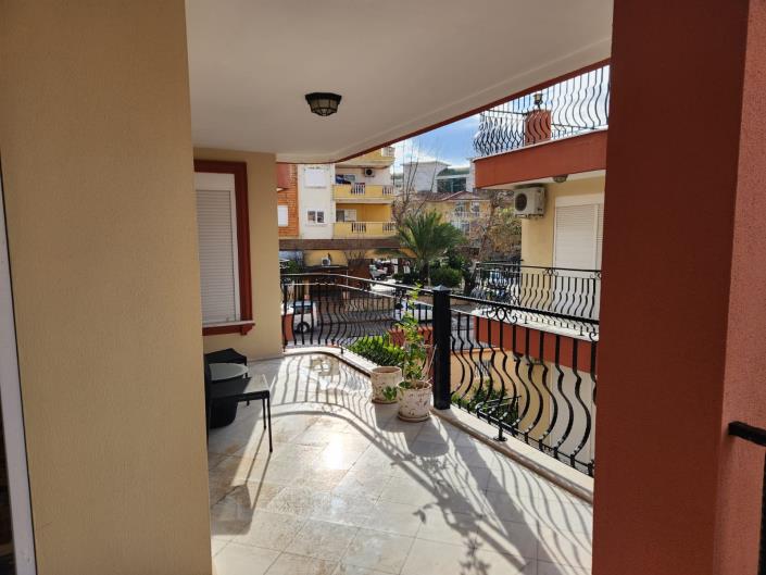 Image No.38-4 Bed Apartment for sale