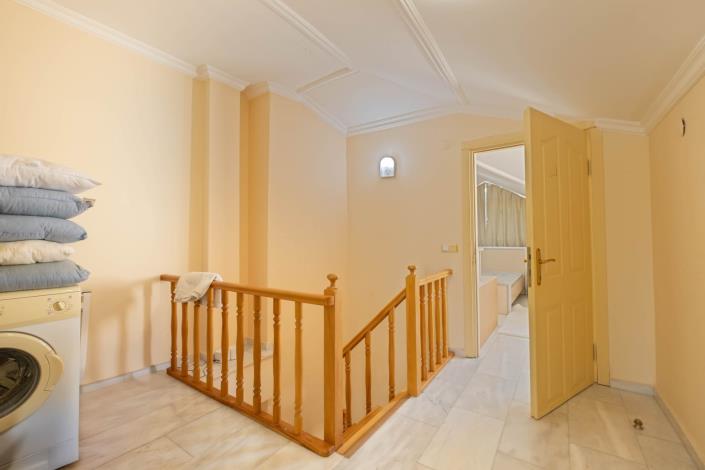 Image No.10-Appartement de 4 chambres à vendre à Oba