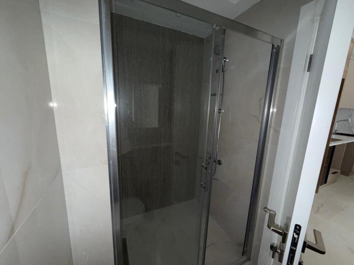 Image No.10-1 Bed Apartment for sale