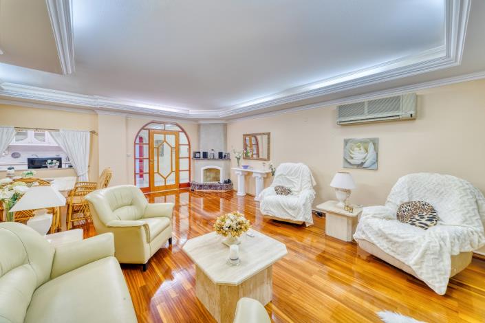 Image No.11-Appartement de 3 chambres à vendre à Cumhuriyet