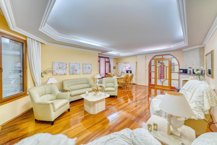 Image No.40-Appartement de 3 chambres à vendre à Cumhuriyet