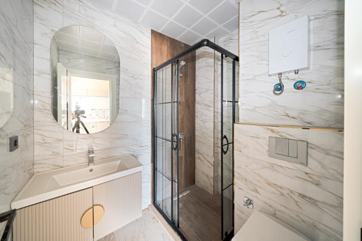 Image No.9-1 Bed Apartment for sale