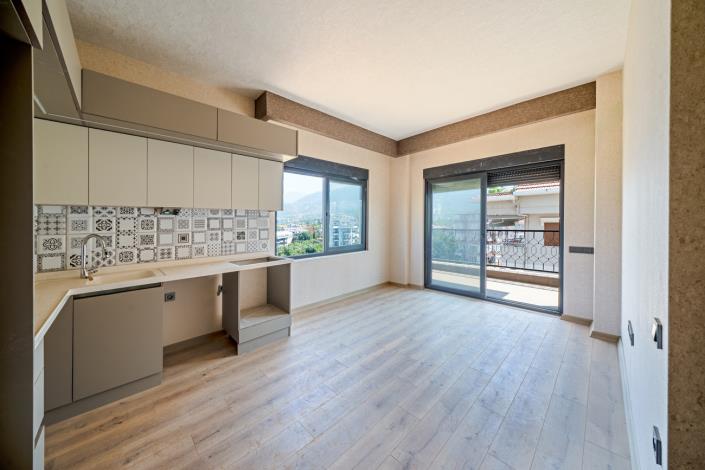 Image No.10-1 Bed Apartment for sale