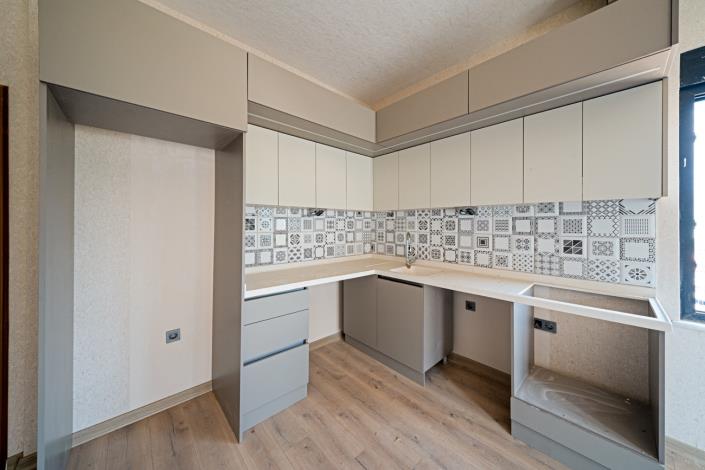 Image No.11-1 Bed Apartment for sale