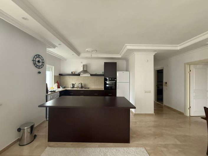 Image No.10-2 Bed Apartment for sale