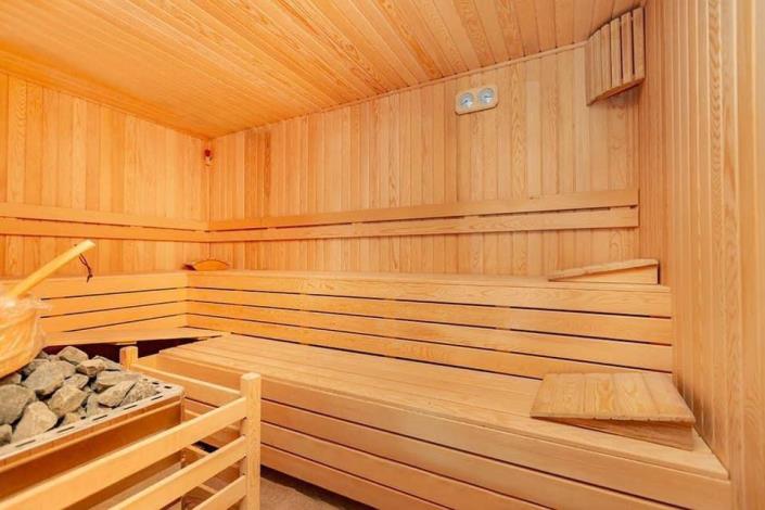 Image No.10-1 Bed Apartment for sale