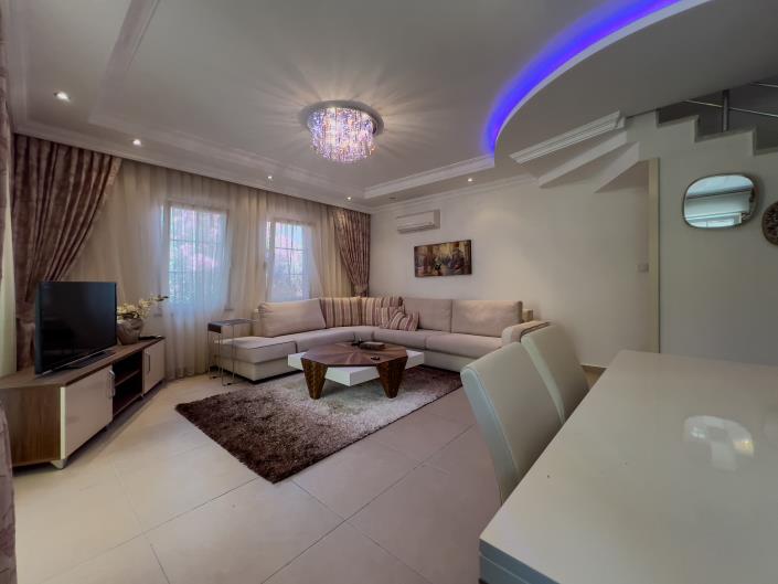 Image No.10-3 Bed Villa for sale