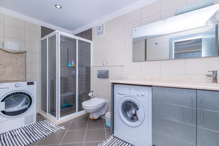 Image No.10-2 Bed Apartment for sale