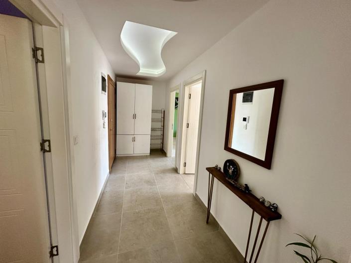 Image No.10-2 Bed Apartment for sale