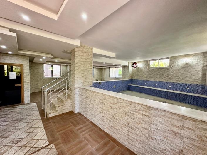 Image No.18-2 Bed Apartment for sale