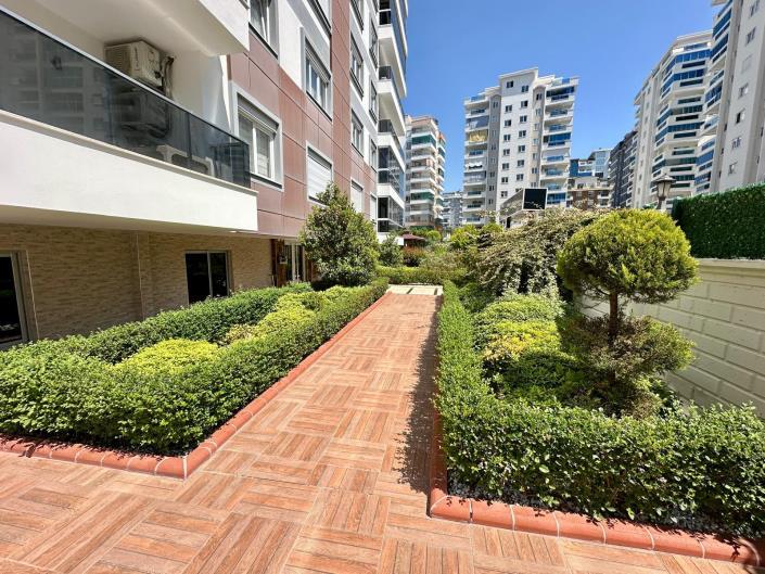 Image No.29-2 Bed Apartment for sale