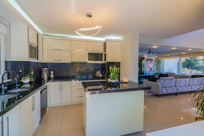 Image No.5-3 Bed Apartment for sale