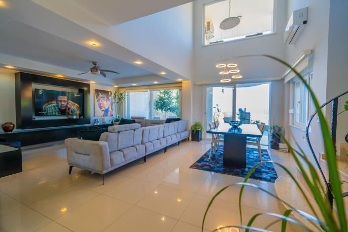 Image No.6-3 Bed Apartment for sale