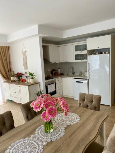 Image No.15-2 Bed Apartment for sale