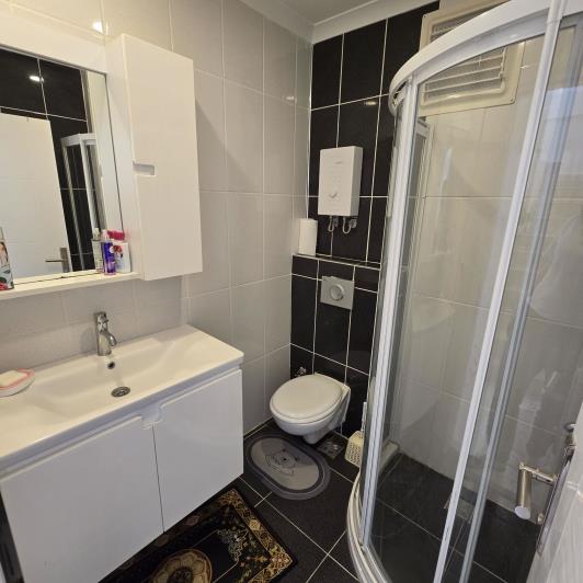 Image No.11-2 Bed Apartment for sale