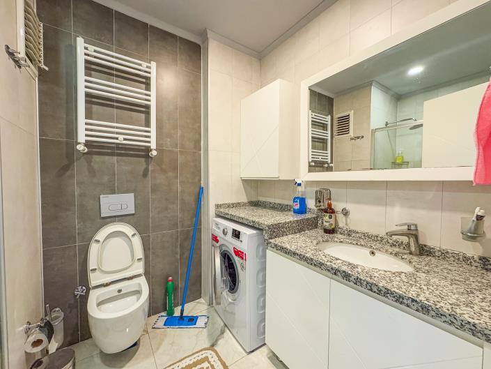 Image No.11-3 Bed Apartment for sale