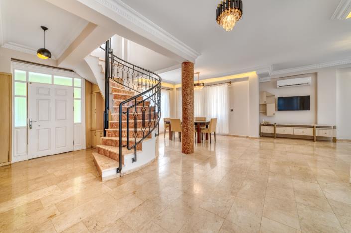 Image No.6-3 Bed Apartment for sale